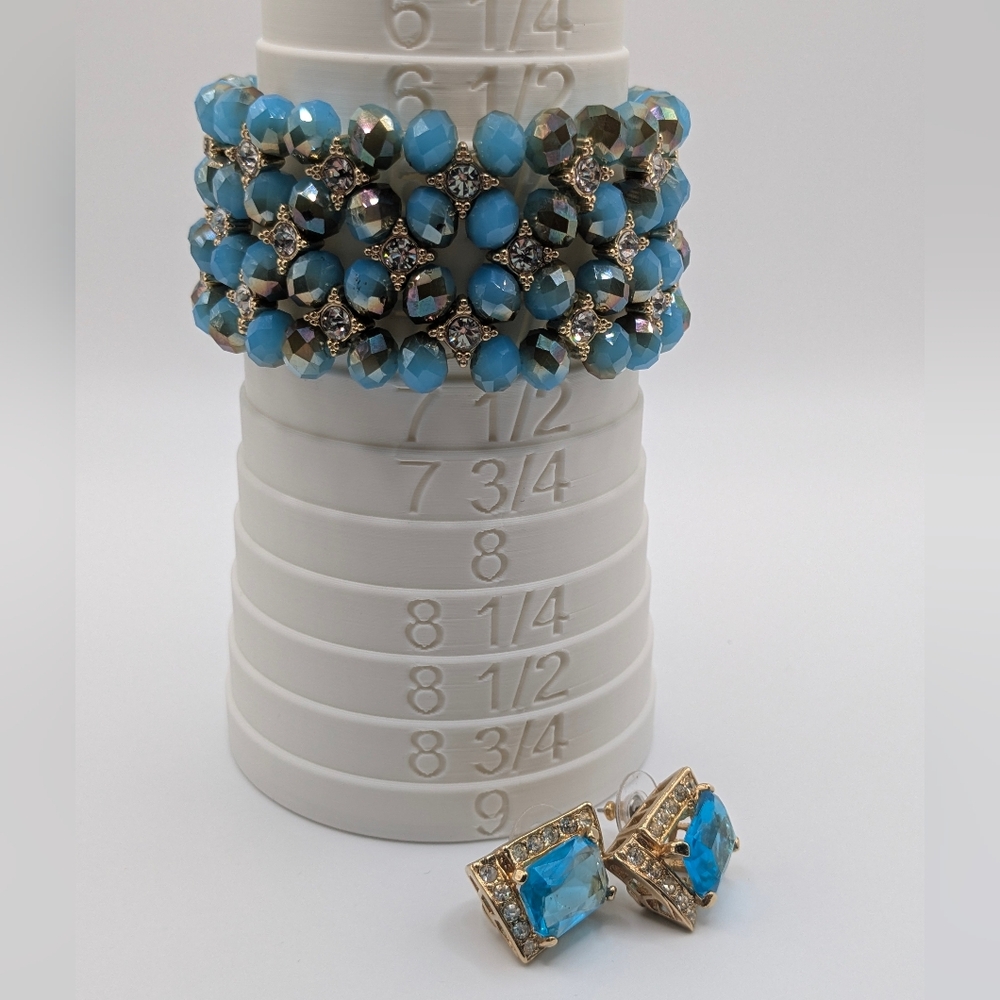 Vintage Shades Of Blues Crystal and Rhinestone Bracelet and Blue Earrings